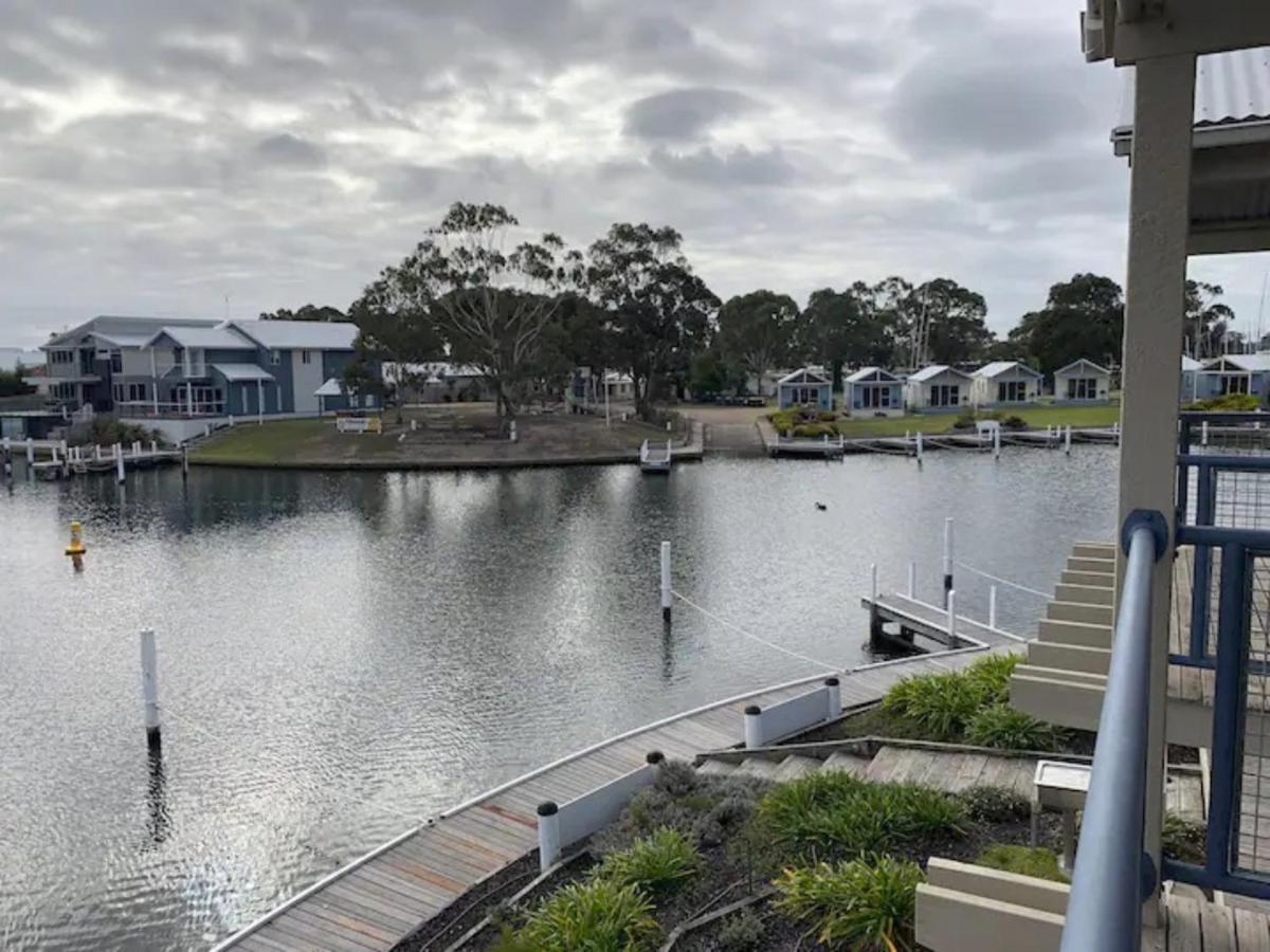 The View - Captains Cove Waterfront Resort Paynesville Exteriör bild