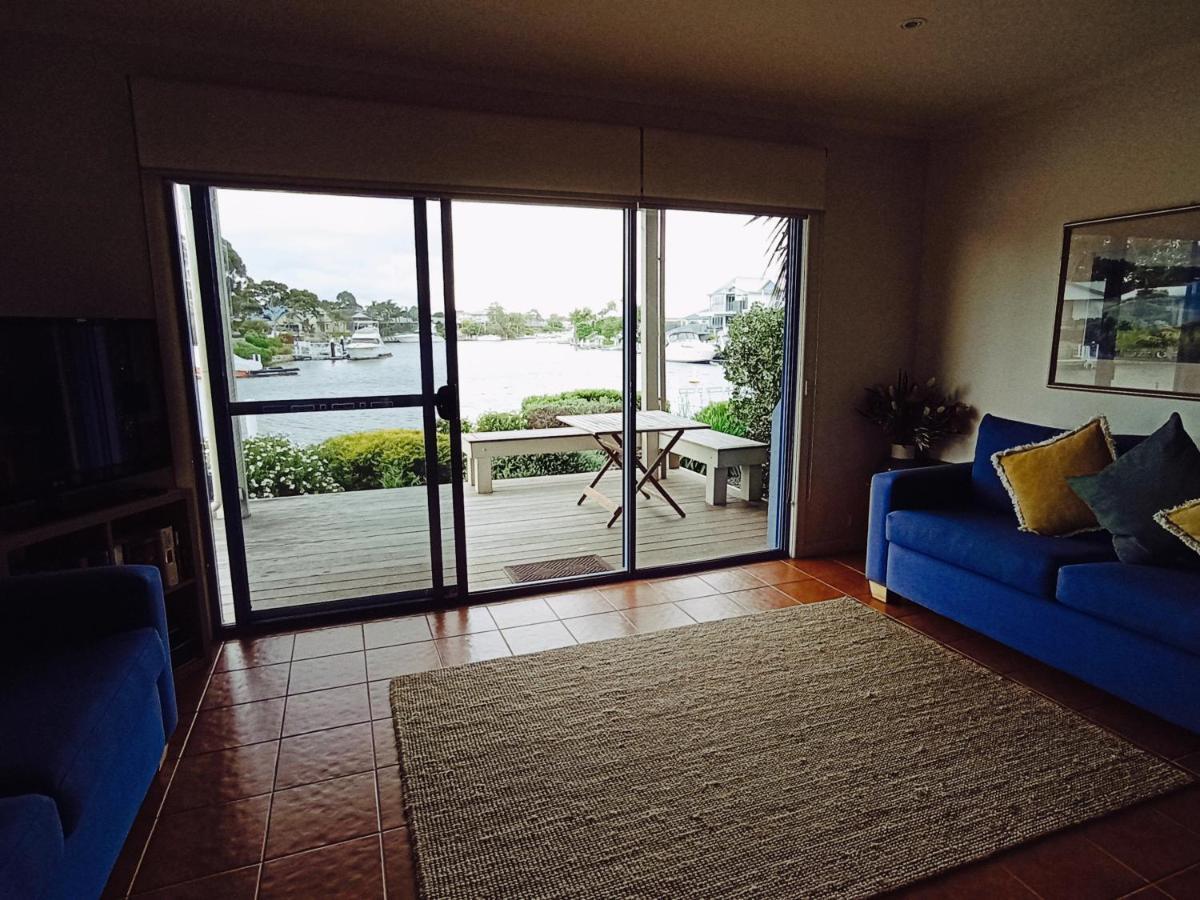 The View - Captains Cove Waterfront Resort Paynesville Exteriör bild
